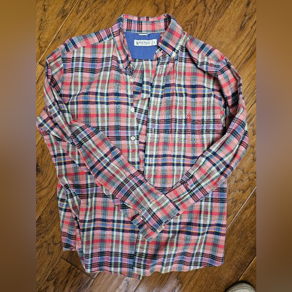 Nautica men’s coral plaid button down top large